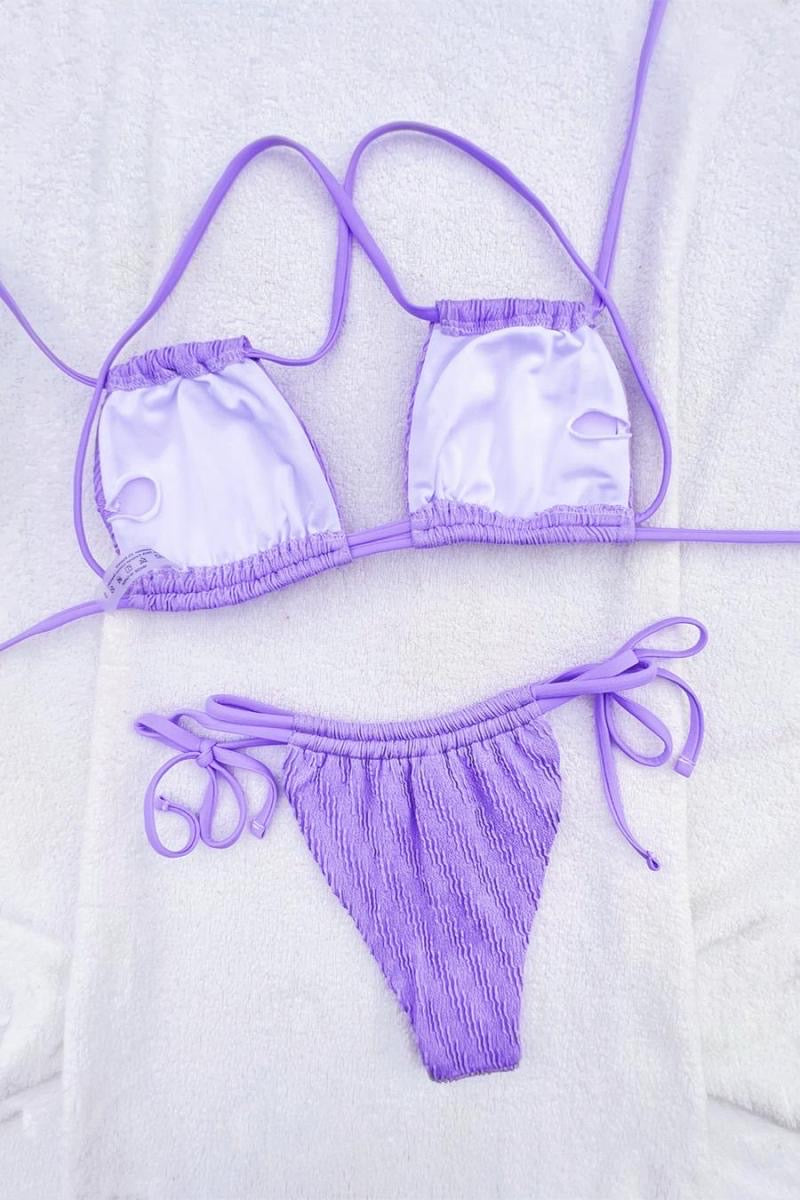 Violeta bikini